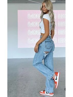 Taking A Trip White Fox XS Distressed Jeans